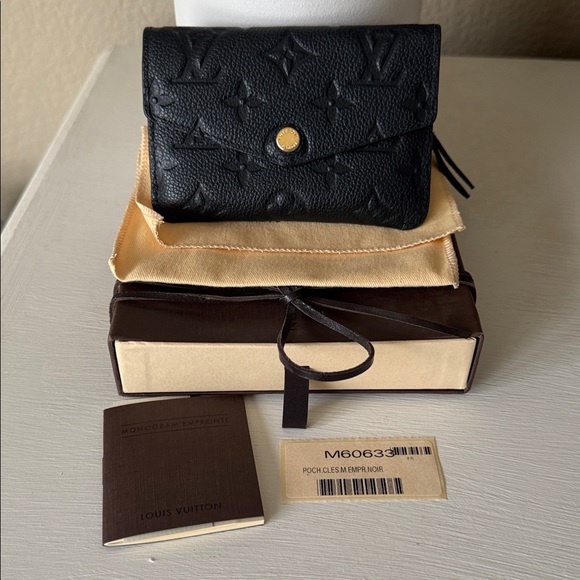 Louis Vuitton Noir Empreinte Key Pouch - Picture 1 of 12